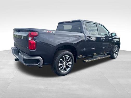 Dark Ash Metallic 2023 Chevrolet Silverado 1500 LT