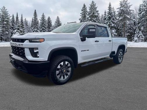 Summit White 2022 Chevrolet Silverado 2500 Custom