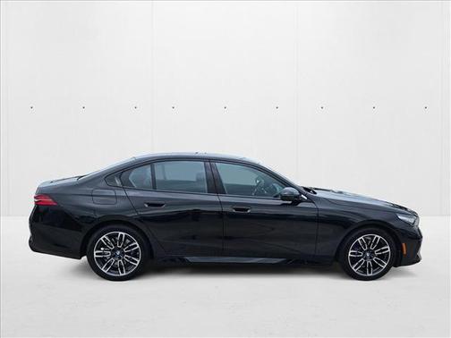 2026 BMW 530 i