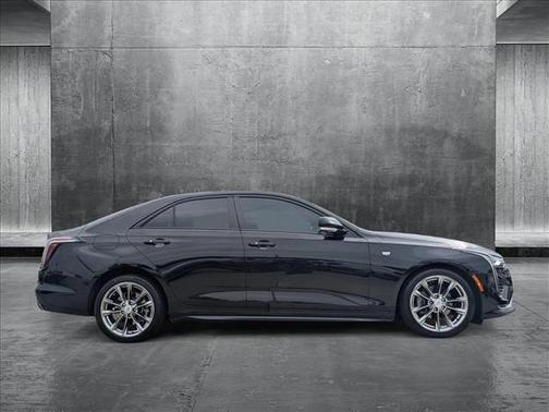 2022 Cadillac CT4 Sport