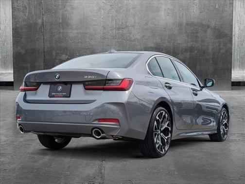 2025 BMW 330 i