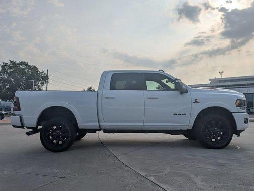 2024 RAM 2500 Limited Crew Cab 4x4 6'4' Box