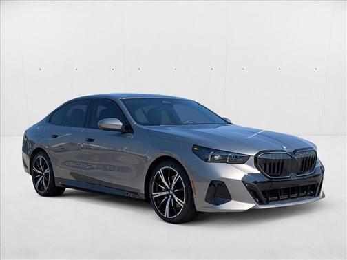 2025 BMW 530 i