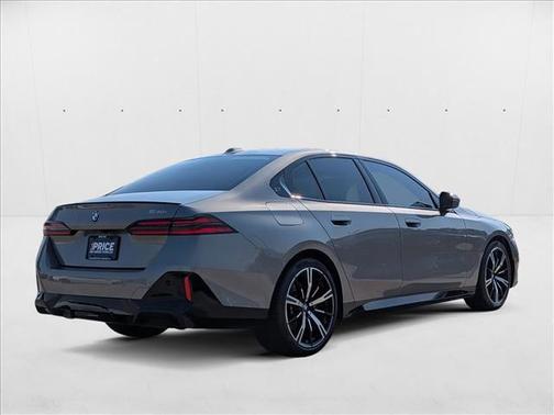2025 BMW 530 i
