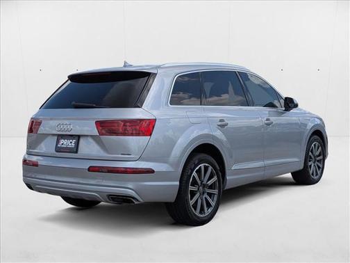 2019 Audi Q7 45 Premium Plus