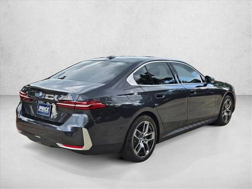 2024 BMW i5 eDrive40