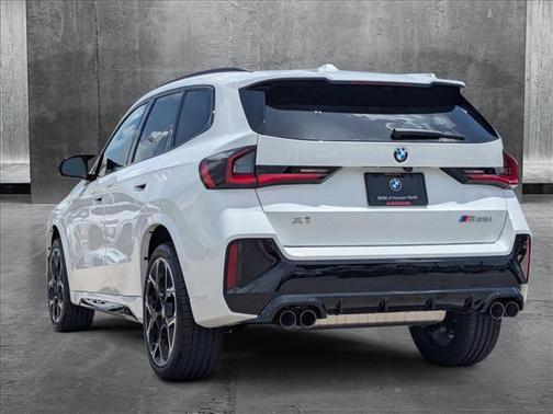 2025 BMW X1 M35i