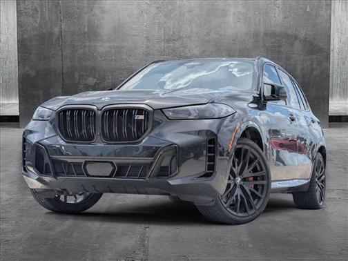 2025 BMW X5 M60i