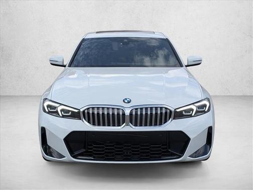 2026 BMW 330 i xDrive