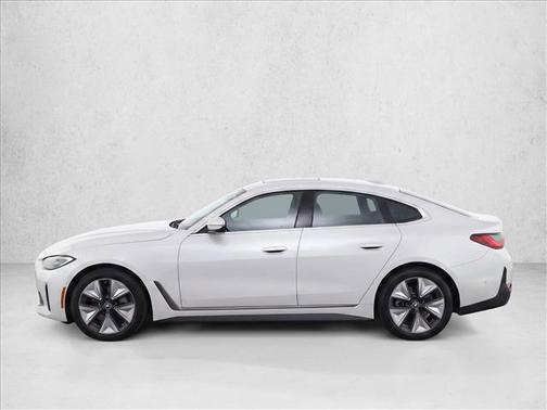 Mineral White Metallic 2023 BMW i4 Gran Coupe eDrive40