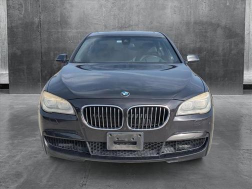 2015 BMW 740 740i
