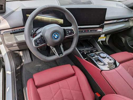 2026 BMW i5 xDrive40