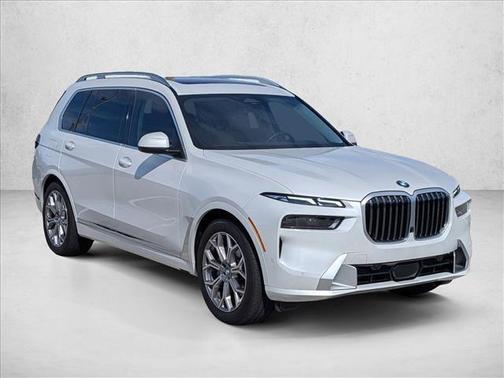 2025 BMW X7 xDrive40i