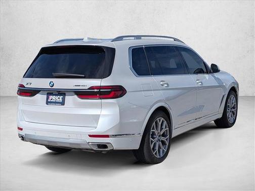 2025 BMW X7 xDrive40i