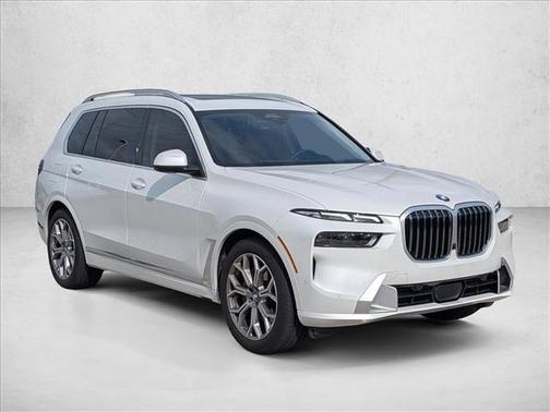 2025 BMW X7 xDrive40i