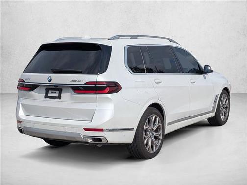 2025 BMW X7 xDrive40i