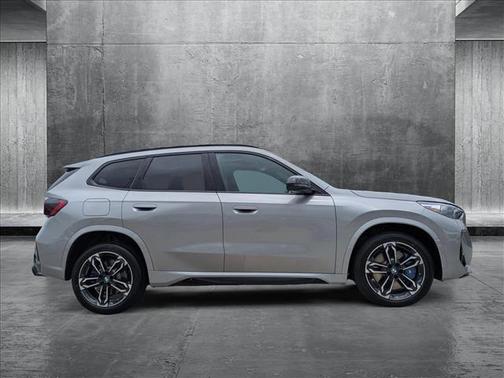 2025 BMW X1 M35i