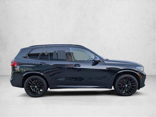Black Sapphire Metallic 2023 BMW X5 M50i