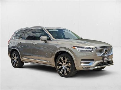 2022 Volvo XC90 T6 Inscription