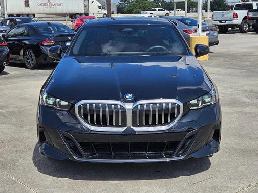 2024 BMW 530 i