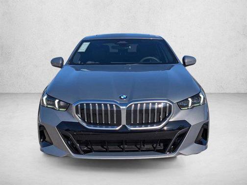 Oxide Grey Metallic 2026 BMW 530 xDrive