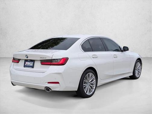 Alpine White 2024 BMW 330 330i