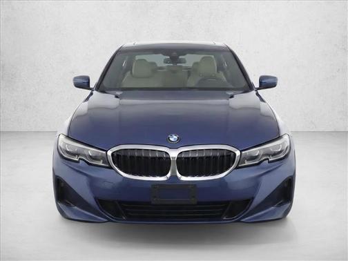 Alpine White 2024 BMW 330 330i