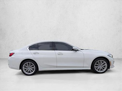 Alpine White 2024 BMW 330 330i