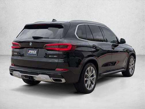 Black Sapphire Metallic 2021 BMW X5 sDrive40i
