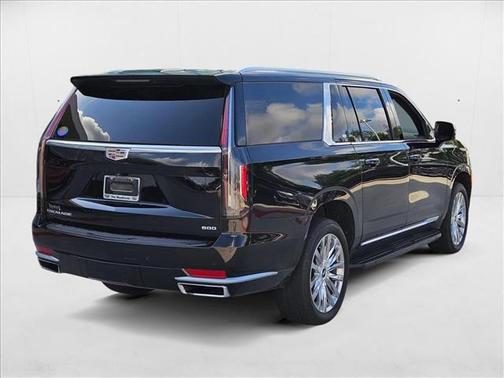 2022 Cadillac Escalade ESV Luxury
