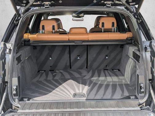 Black 2026 BMW X5 xDrive40i