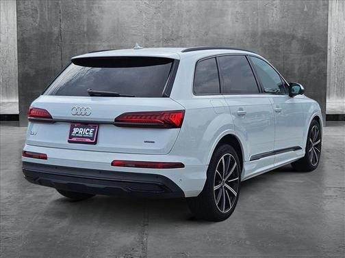 2023 Audi Q7 55 Prestige