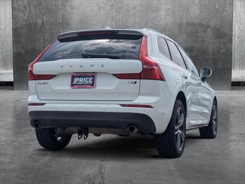 2018 Volvo XC60 T5 Momentum