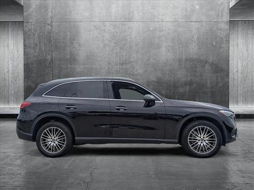 2024 Mercedes-Benz GLC 300 4MATIC