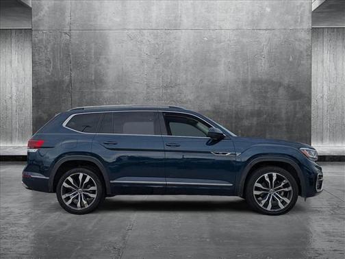 2022 Volkswagen Atlas 3.6L SEL Premium