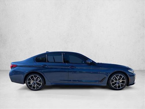 2023 BMW 540 i