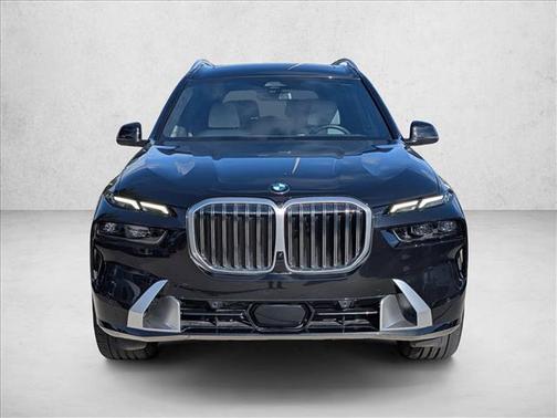Black Sapphire Metallic 2025 BMW X7 xDrive40i