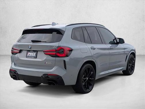 2023 BMW X3 M40i