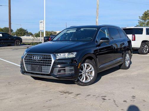 2019 Audi Q7 55 Premium Plus