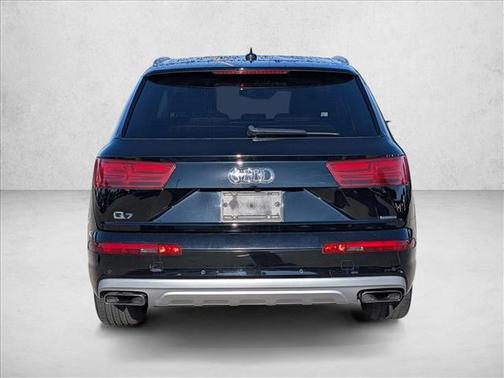 2019 Audi Q7 55 Premium Plus