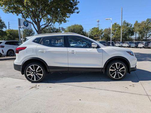 2018 Nissan Rogue Sport SL