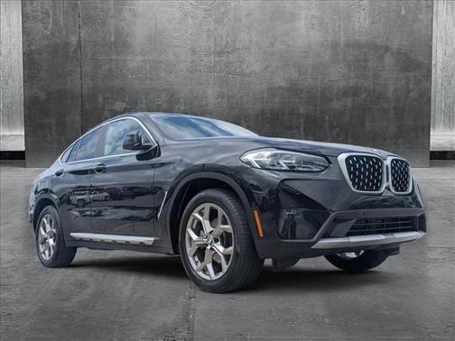 2024 BMW X4 xDrive30i