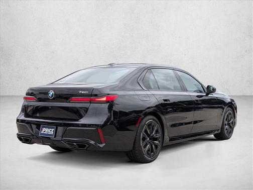 Black Sapphire Metallic 2024 BMW 760 xDrive