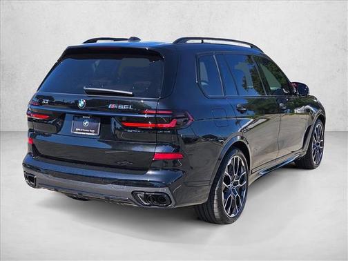 2026 BMW X7 M60i