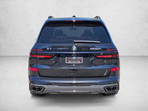 2026 BMW X7 M60i