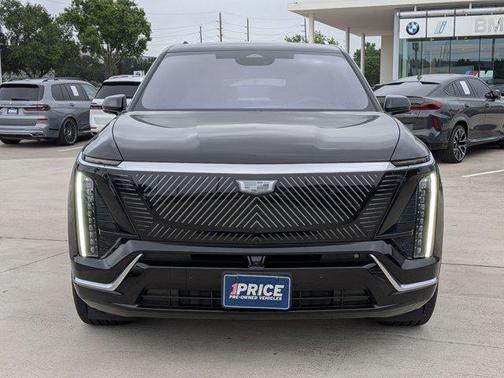 Stellar Black Metallic 2026 Cadillac VISTIQ Premium Luxury