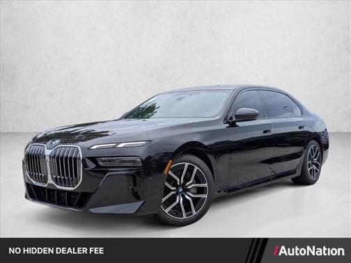 Black Sapphire Metallic 2026 BMW 740 xDrive