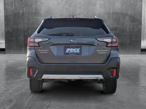 2022 Subaru Outback Touring