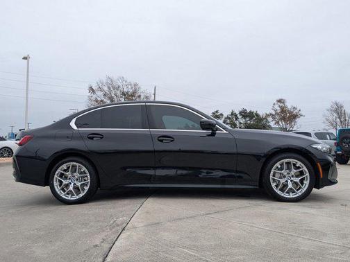 2025 BMW 330 i