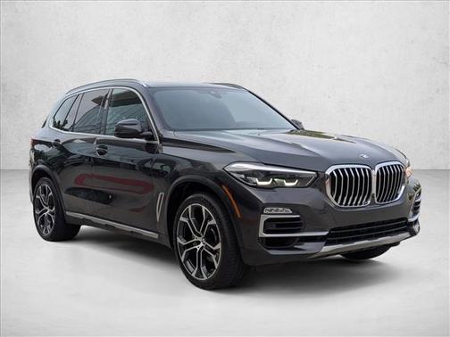 Dark Graphite Metallic 2021 BMW X5 sDrive40i